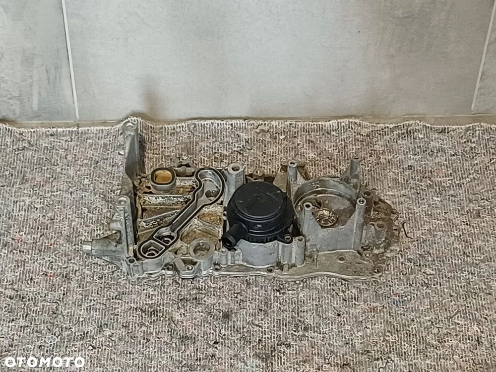 NR 58 Podstawa obudowa filtra oleju Audi A8 D3 4,2TDI 057115401AA - 2