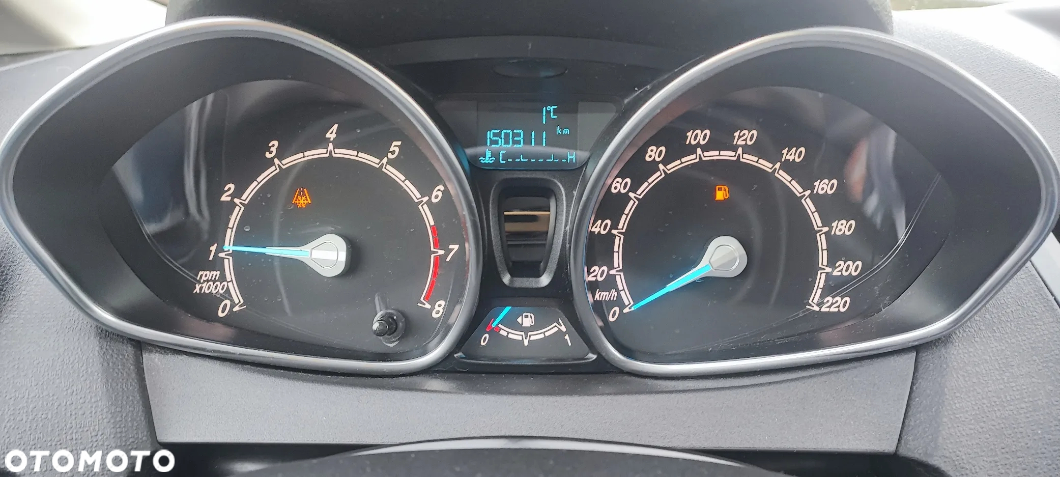 Ford Fiesta - 17