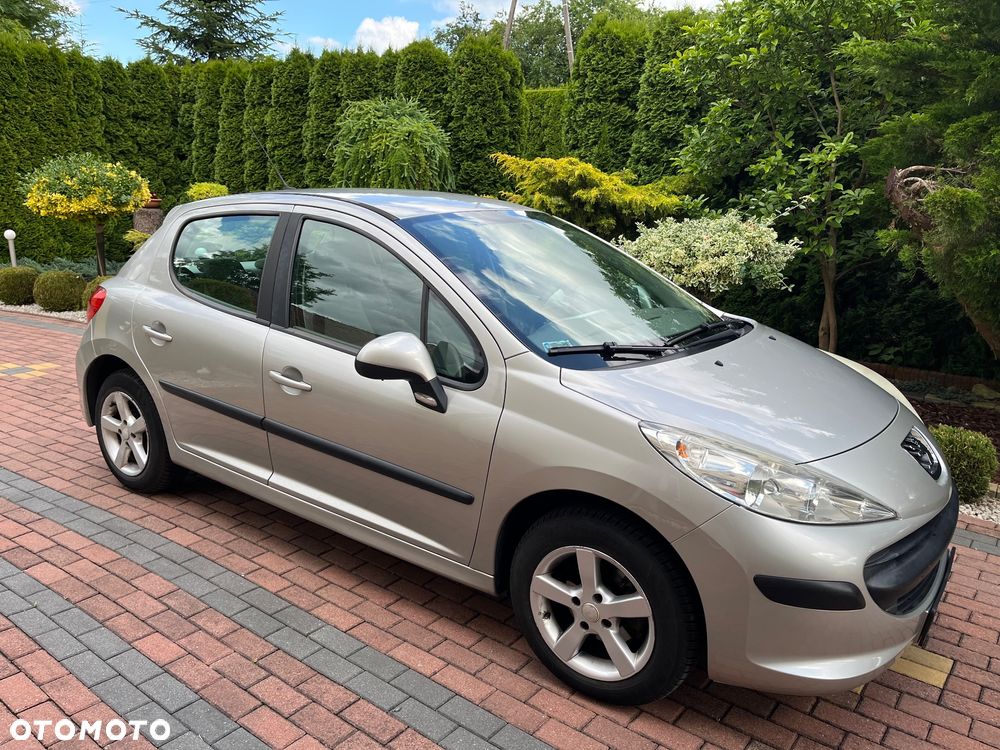 Peugeot 207 1.4 16V U Move - 3