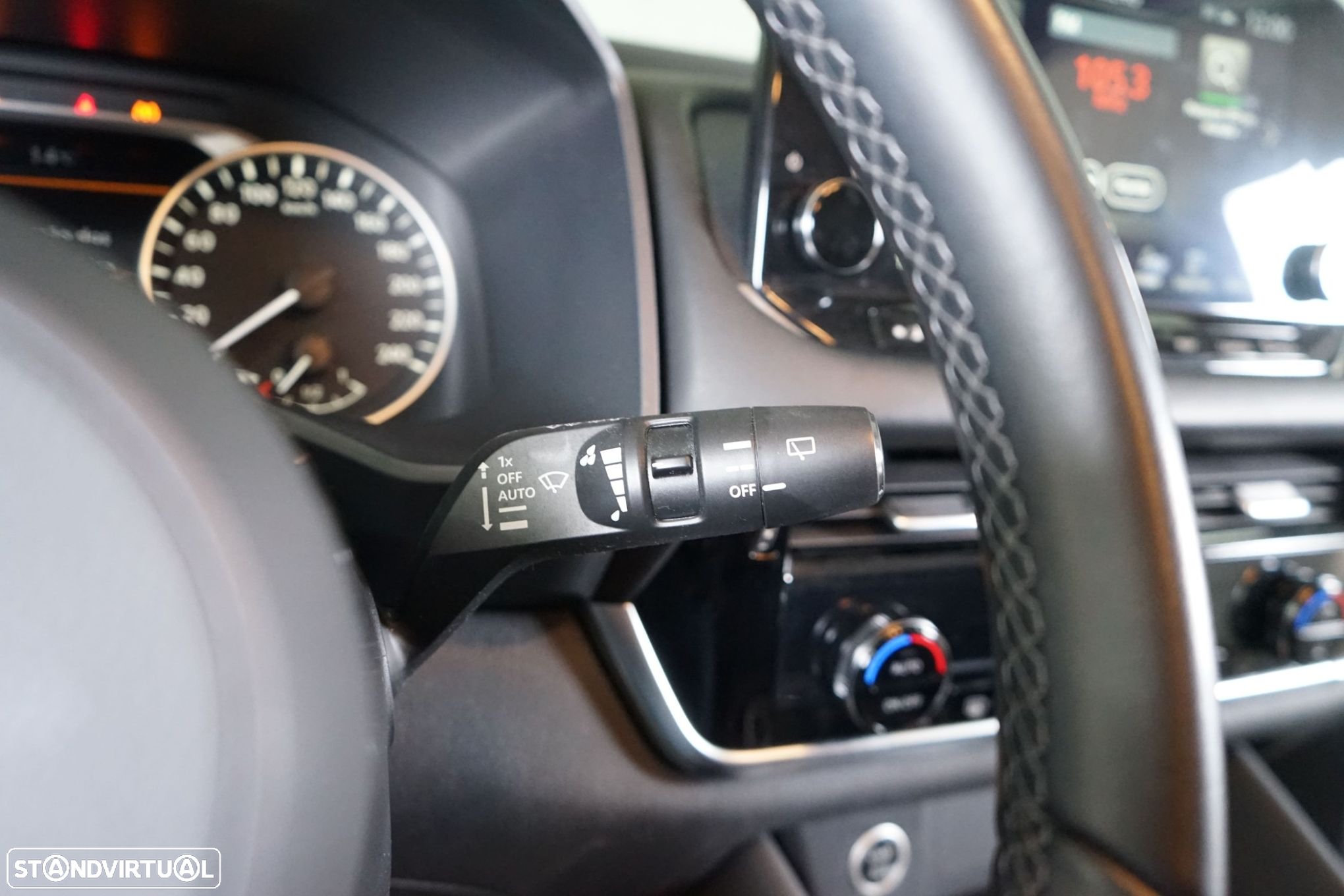 Nissan Qashqai 1.3 DIG-T Advance Two Tone Xtronic - 22