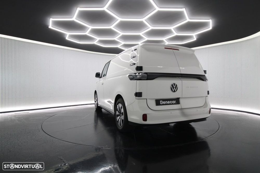 VW id-buzz Cargo - 6