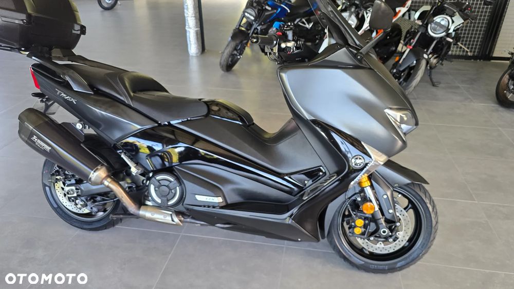 Yamaha Tmax - 30