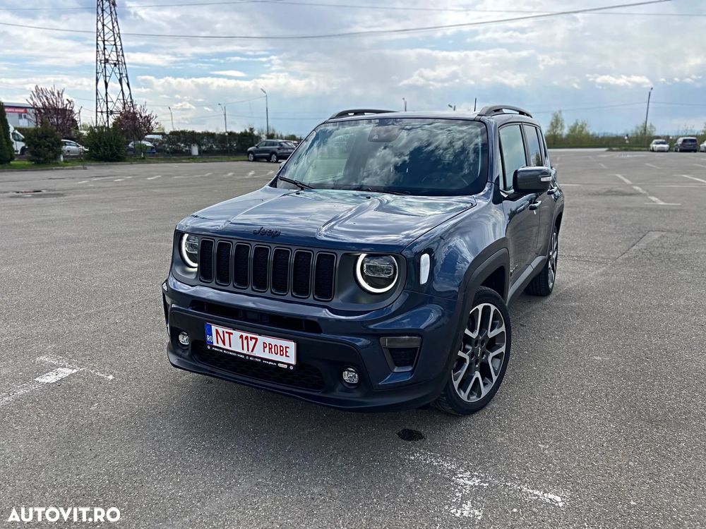 Jeep Renegade - 32