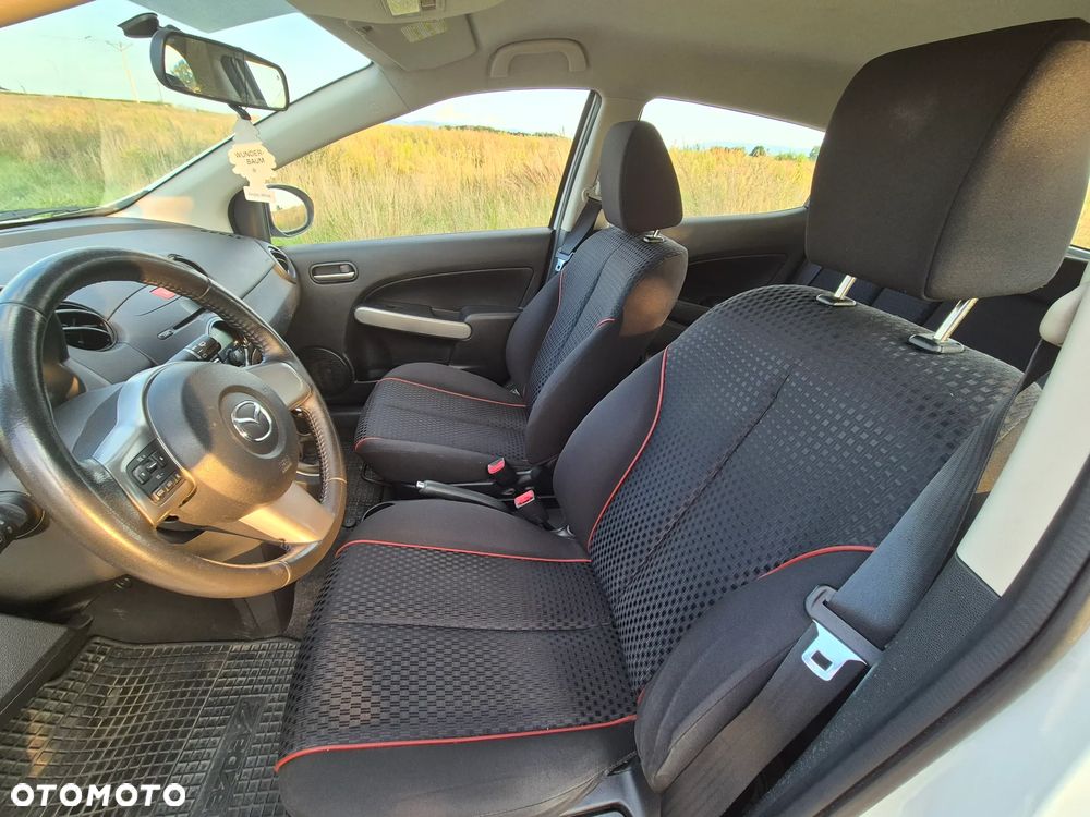 Mazda 2 1.3 Exclusive - 15