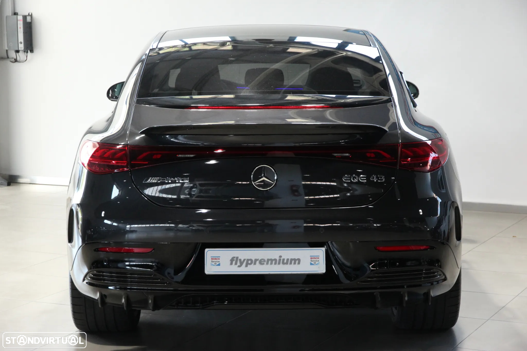 Mercedes-Benz EQE 43 AMG 4Matic - 38