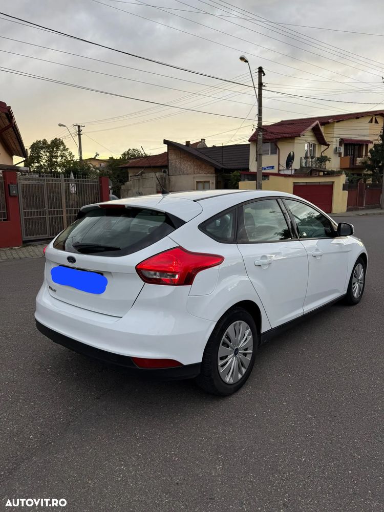 Ford Focus - 4