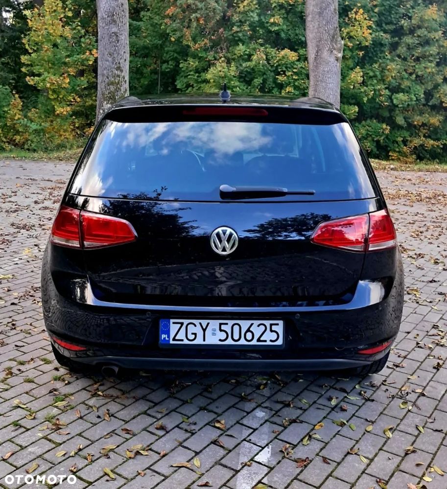 Volkswagen Golf 1.2 TSI BMT Comfortline - 5