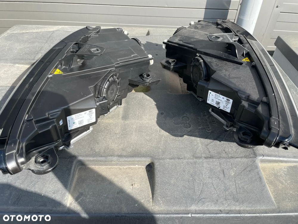 Audi A3 8V reflektory xenon prawy lewy nieskrętne kompletne - 3