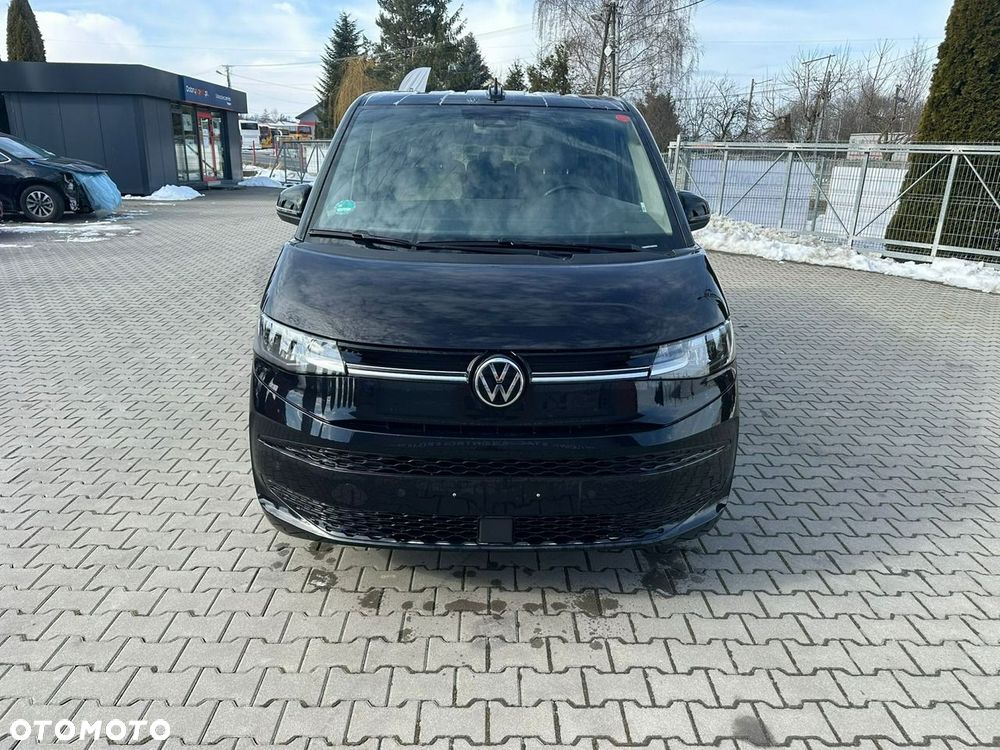Volkswagen Multivan - 10