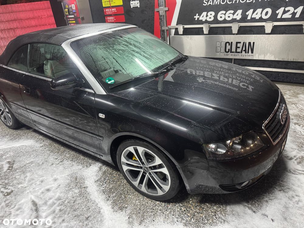 Audi A4 Cabrio 2.4 - 2