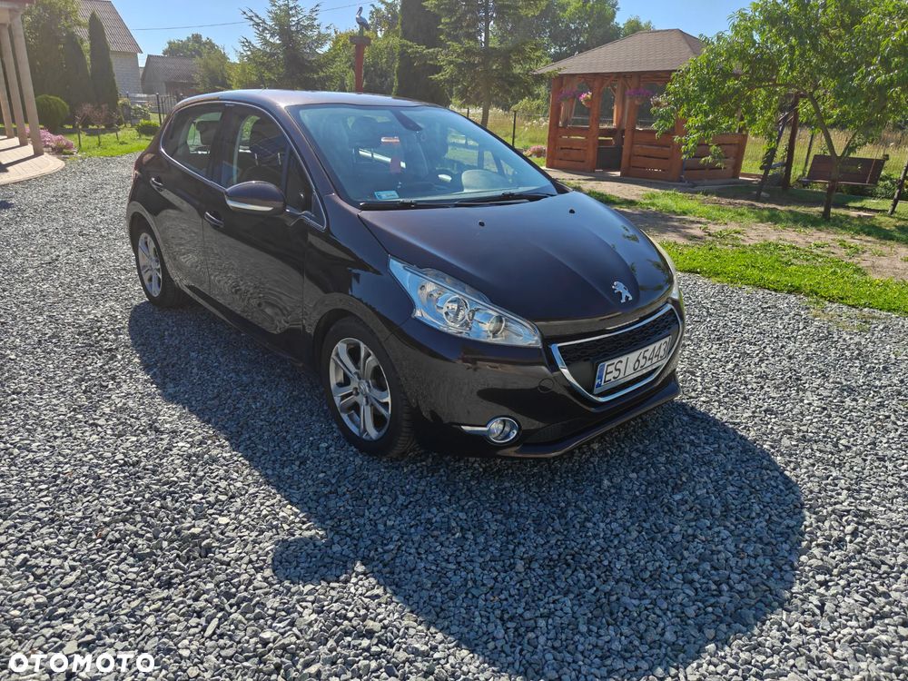 Peugeot 208 1.6 VTi Allure - 1