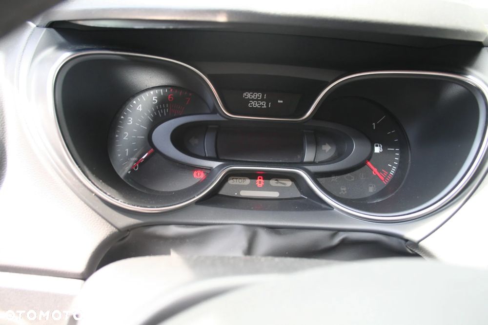 Renault Captur - 9