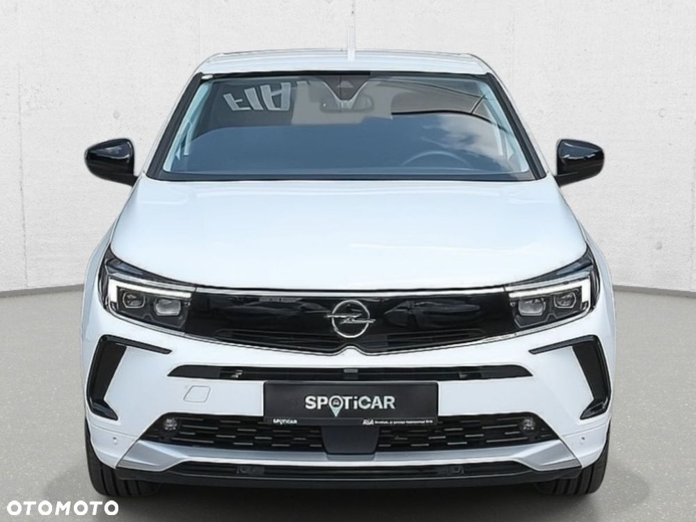 Opel Grandland 1.2 T Business Elegance S&S - 3
