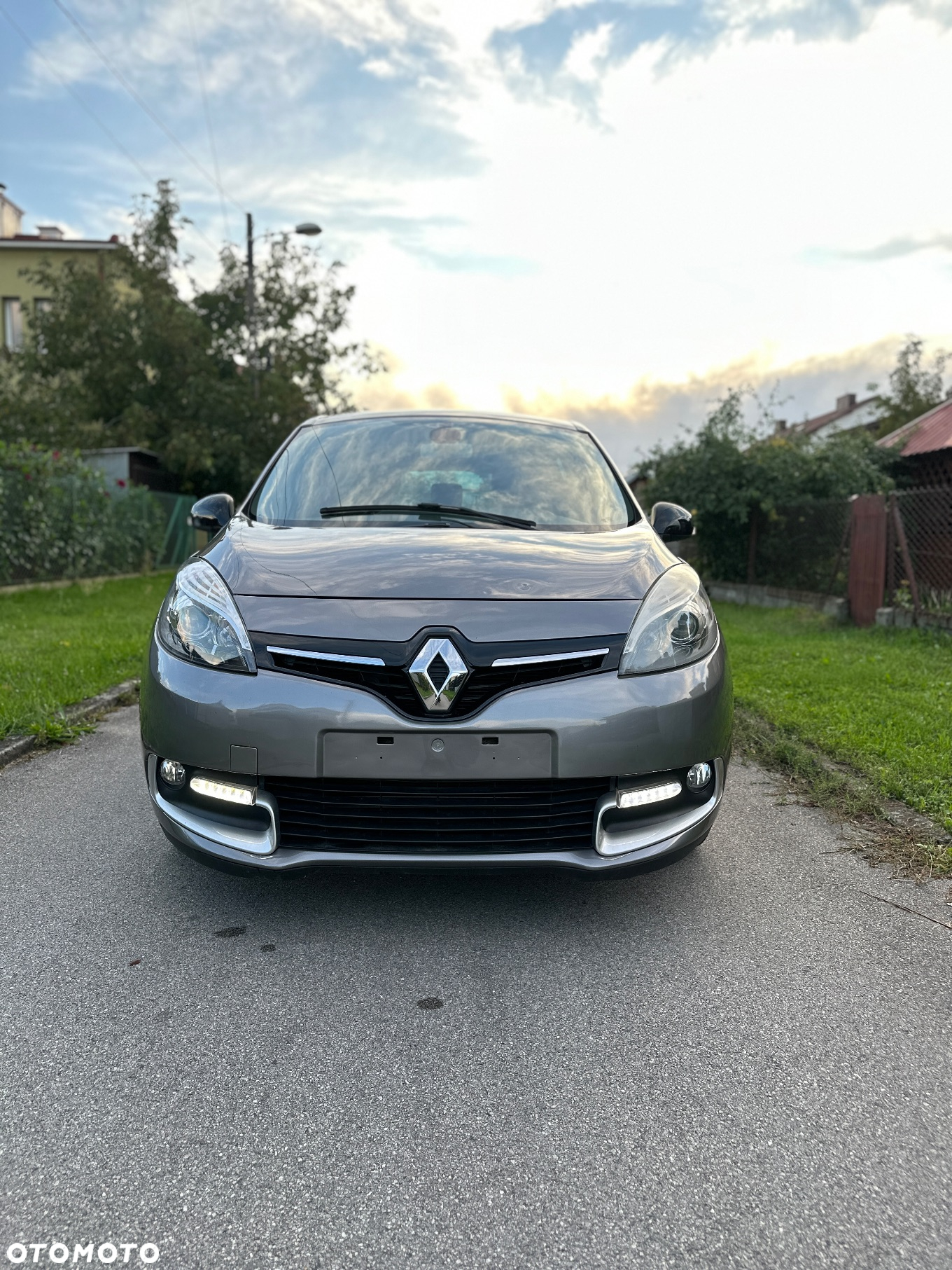 Renault Scenic dCi 110 EDC Xmod Bose Edition - 12