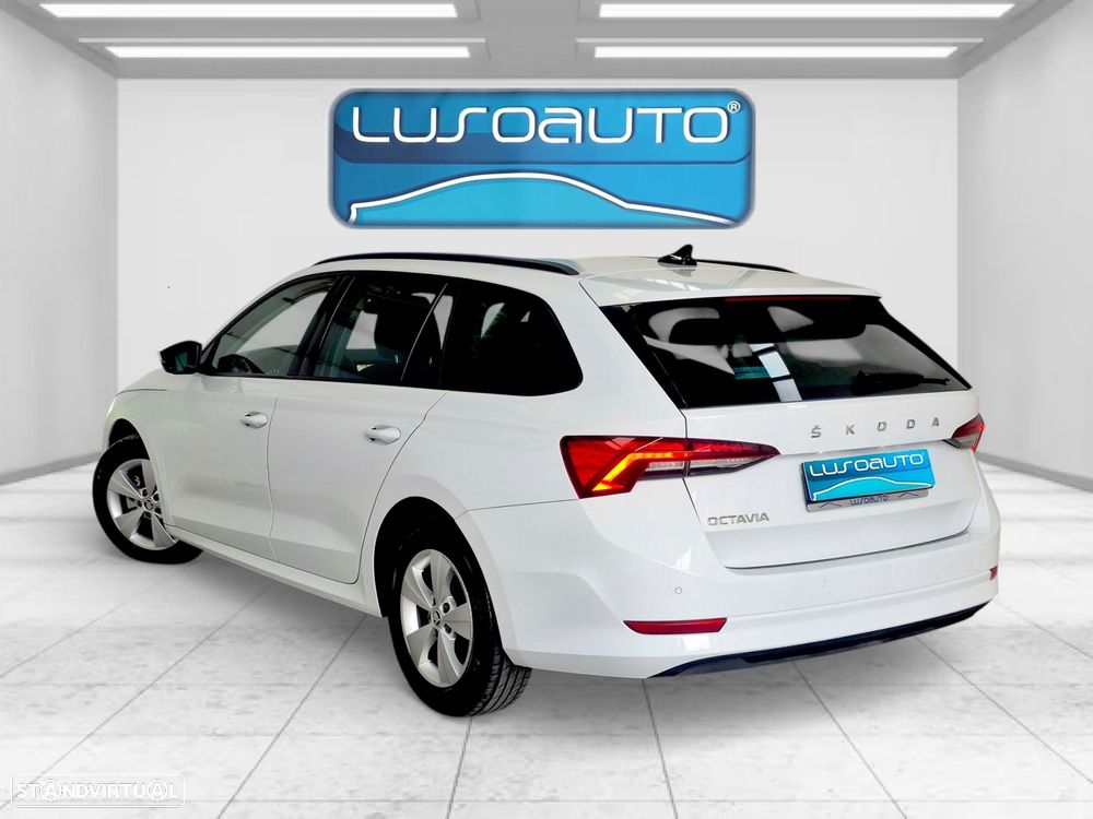 Skoda Octavia Break 2.0 TDI Ambition DSG - 8
