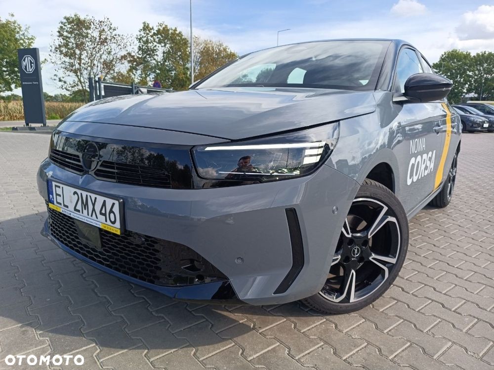 Opel Corsa 1.2 GS S&S - 2