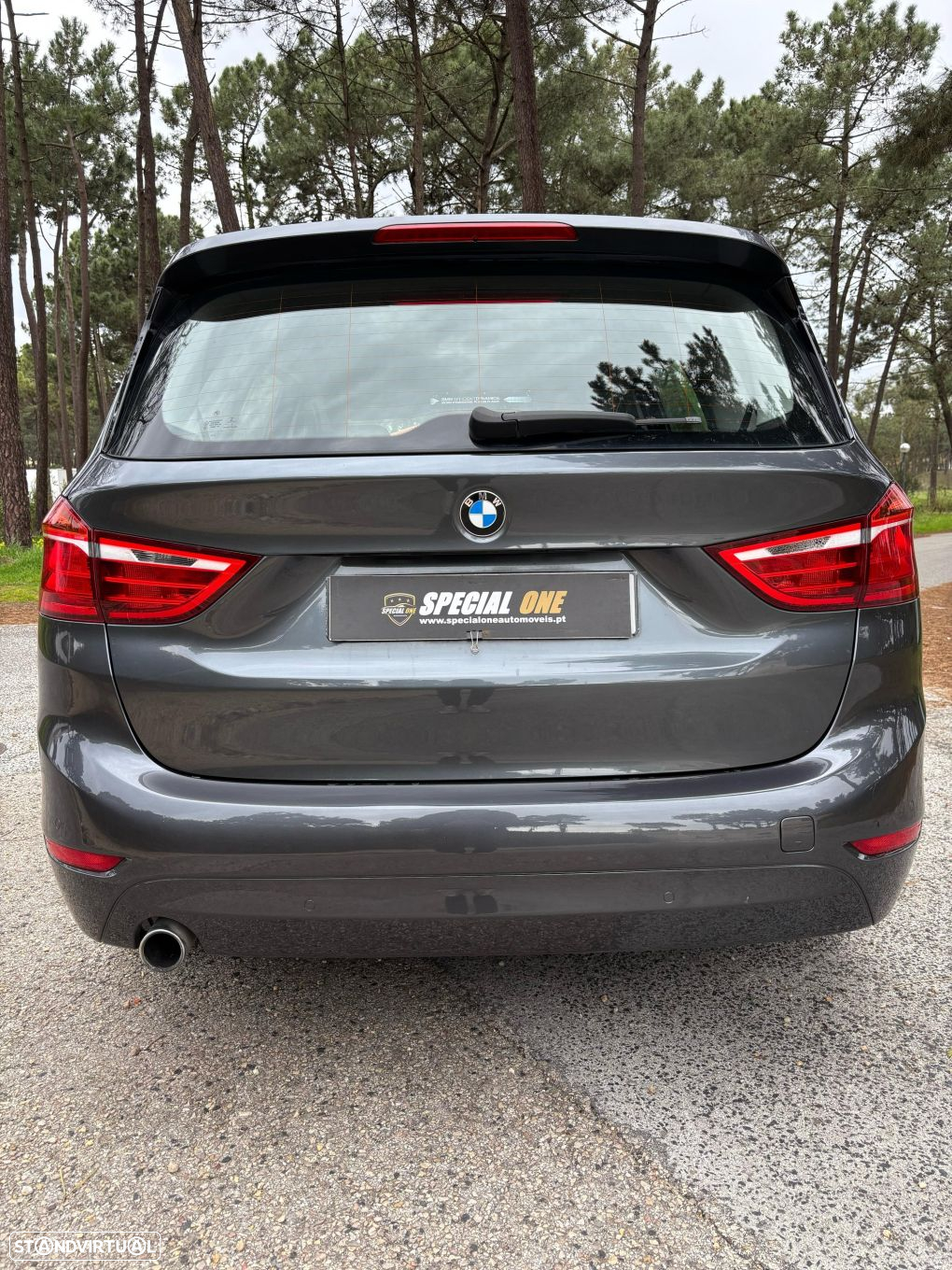 BMW 216 Gran Tourer d - 8