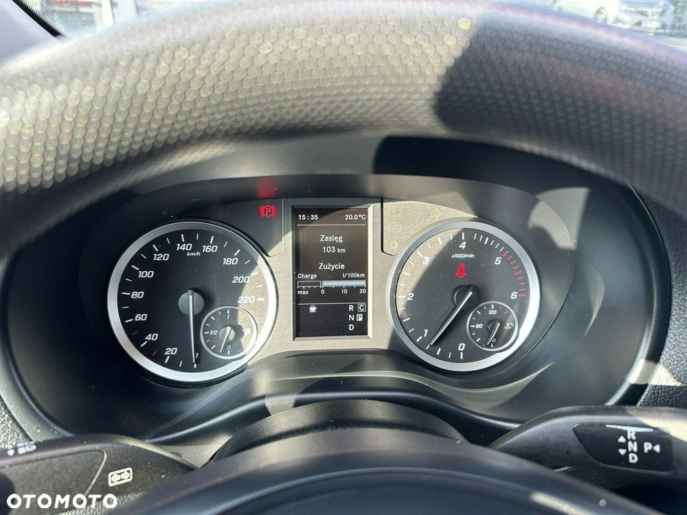 Mercedes-Benz Vito - 13