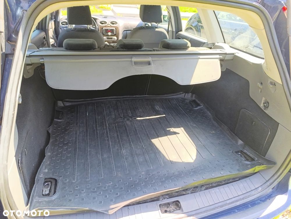 Ford Focus 2.0 TDCi Ghia - 2