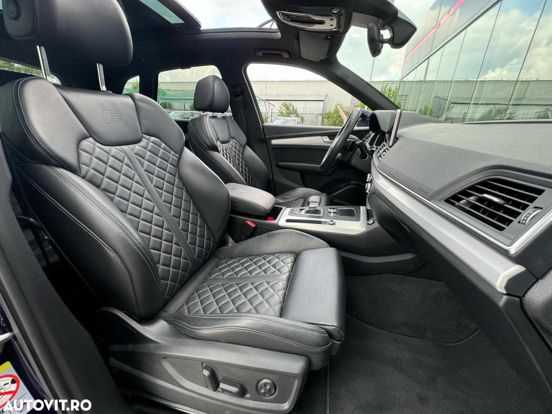 Audi Q5 55 TFSIe quattro S tronic S line - 14