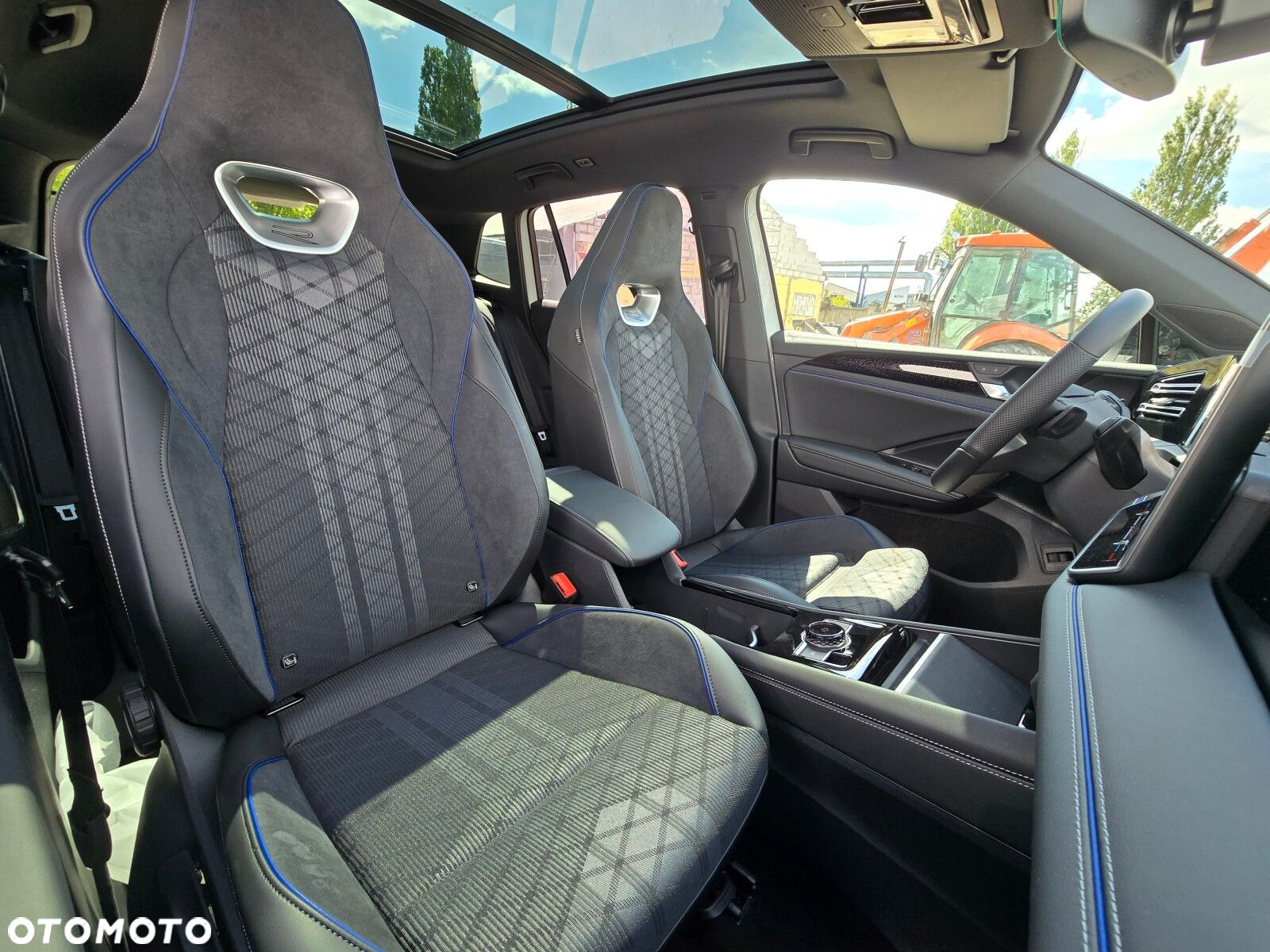 Volkswagen Tiguan - 23