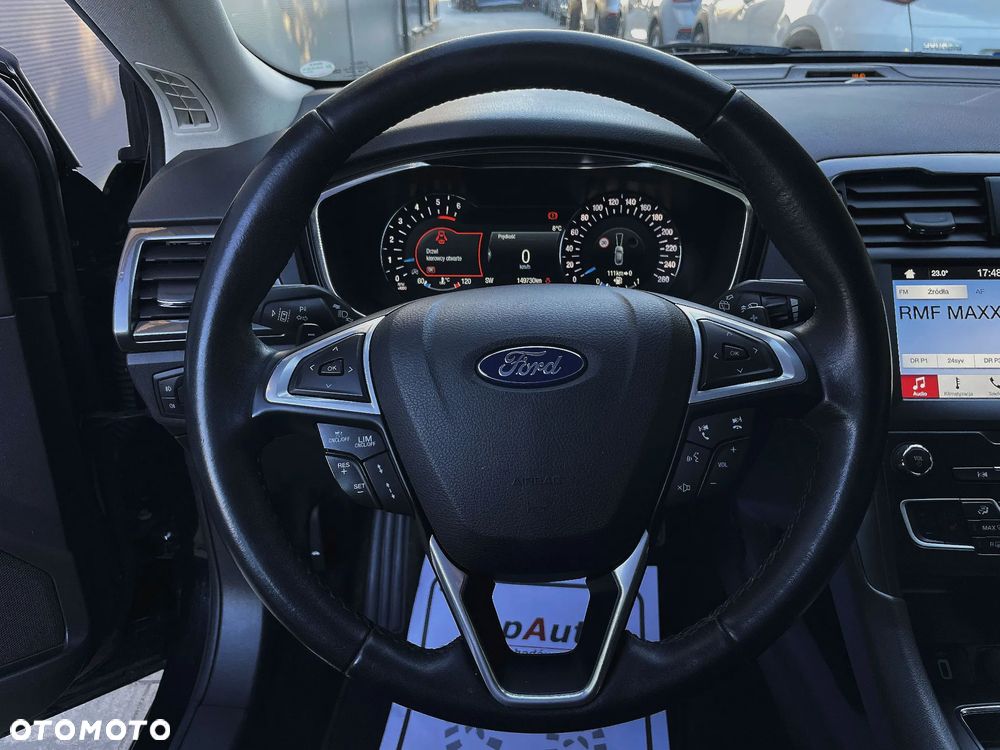 Ford Mondeo 2.0 EcoBlue Titanium - 22