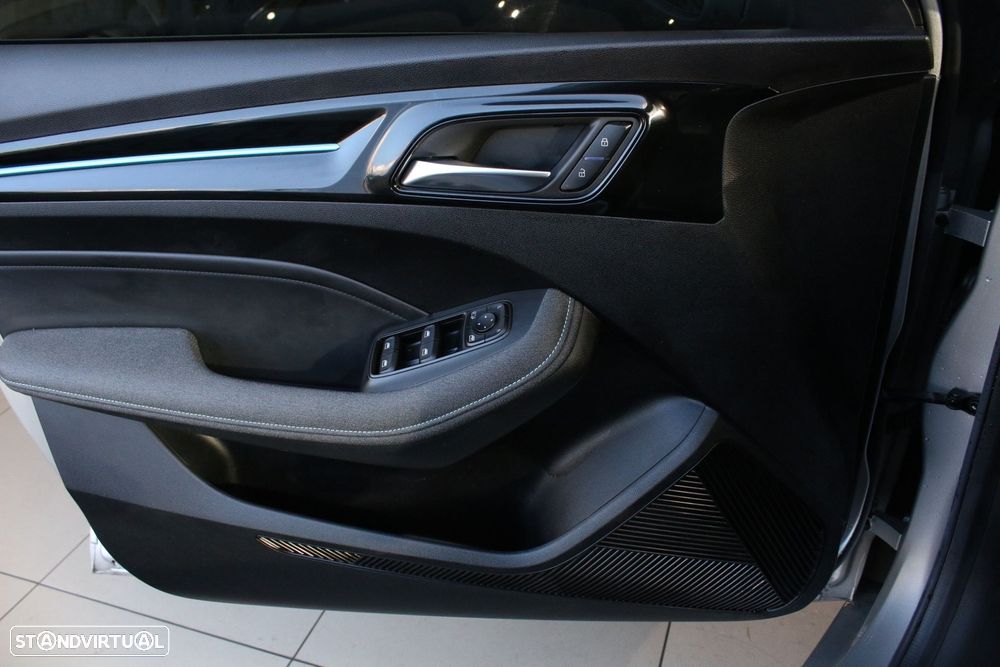 MG MG5 51 kWh Luxury - 39