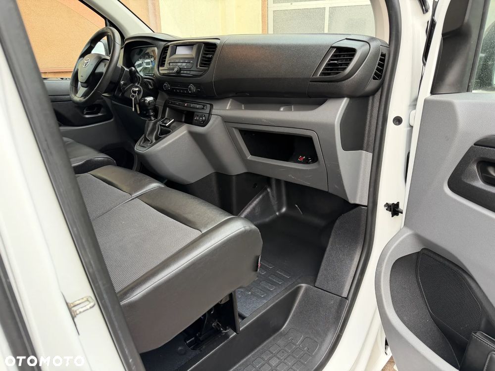 Toyota Proace 2,0 L3H1 - 25