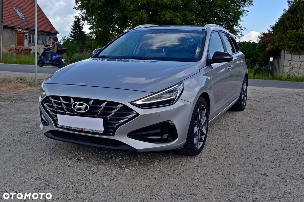 Hyundai i30 1.6 CRDI DCT EDITION 30+ - 1