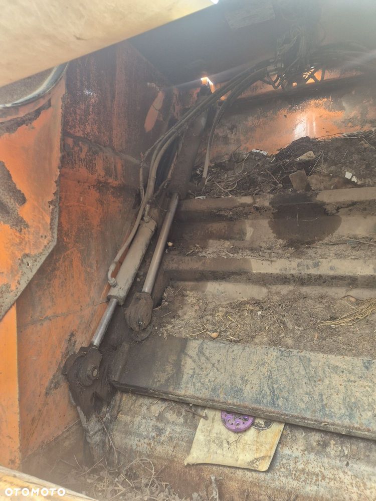 Zabudowa Faun Variopress 2 524 v19 z wrzutami zoller delta 2015r - 4