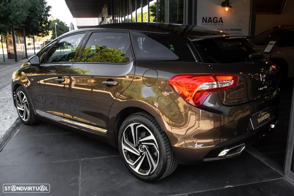 Citroën DS5 2.0 HDi Hybrid4 So Chic CMP6 - 3