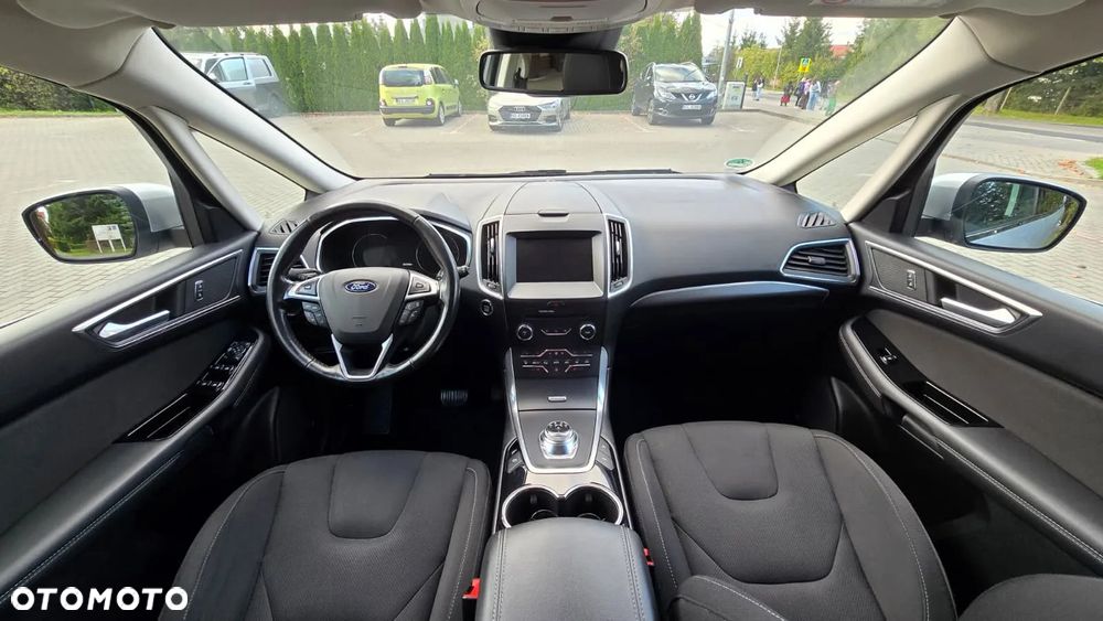 Ford S-Max 2.0 EcoBlue Twin-Turbo Titanium - 24