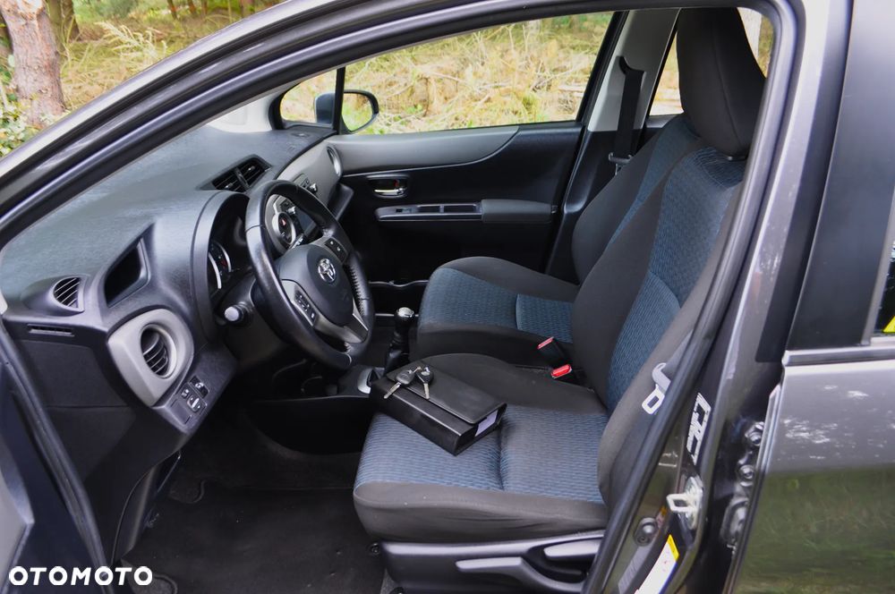Toyota Yaris 1.0 VVT-i - 23