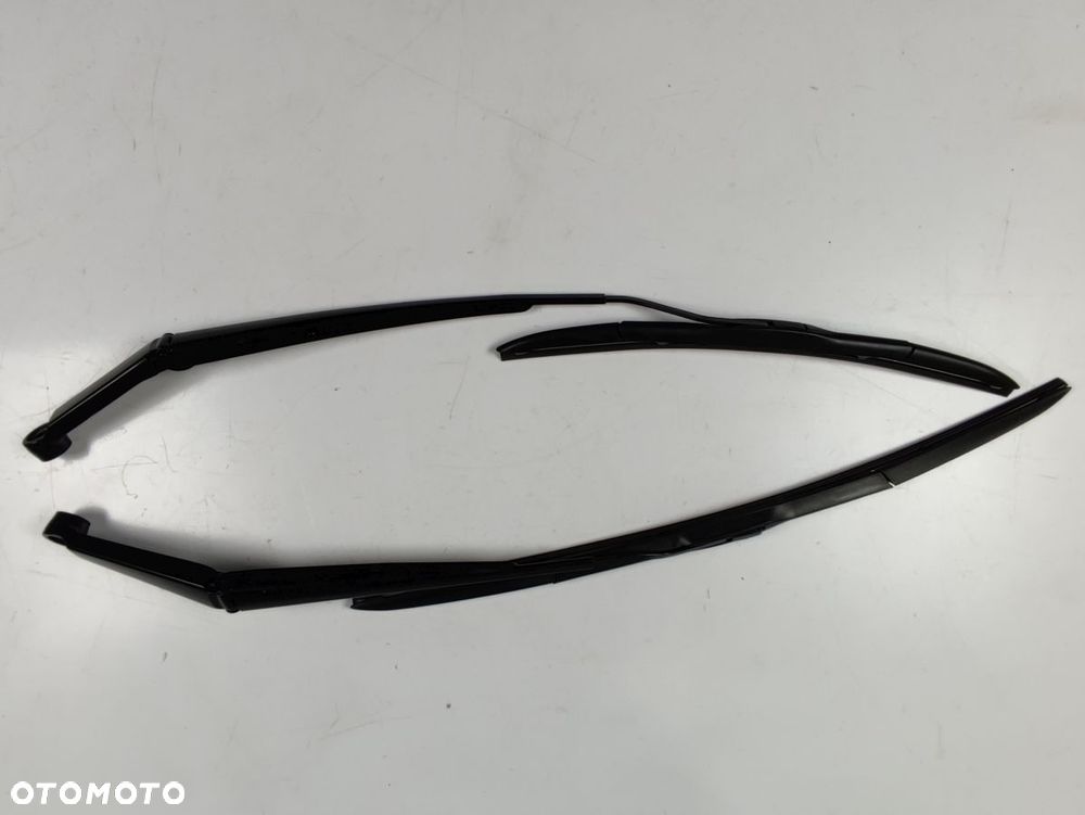 LEXUS ES gen VII 2018-2021 r . Ramiona Wycieraczek z Piórami Prawe i Lewe - 1