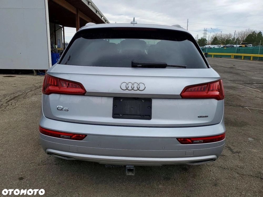 Audi Q5 2.0 TFSI Quattro S tronic design - 5