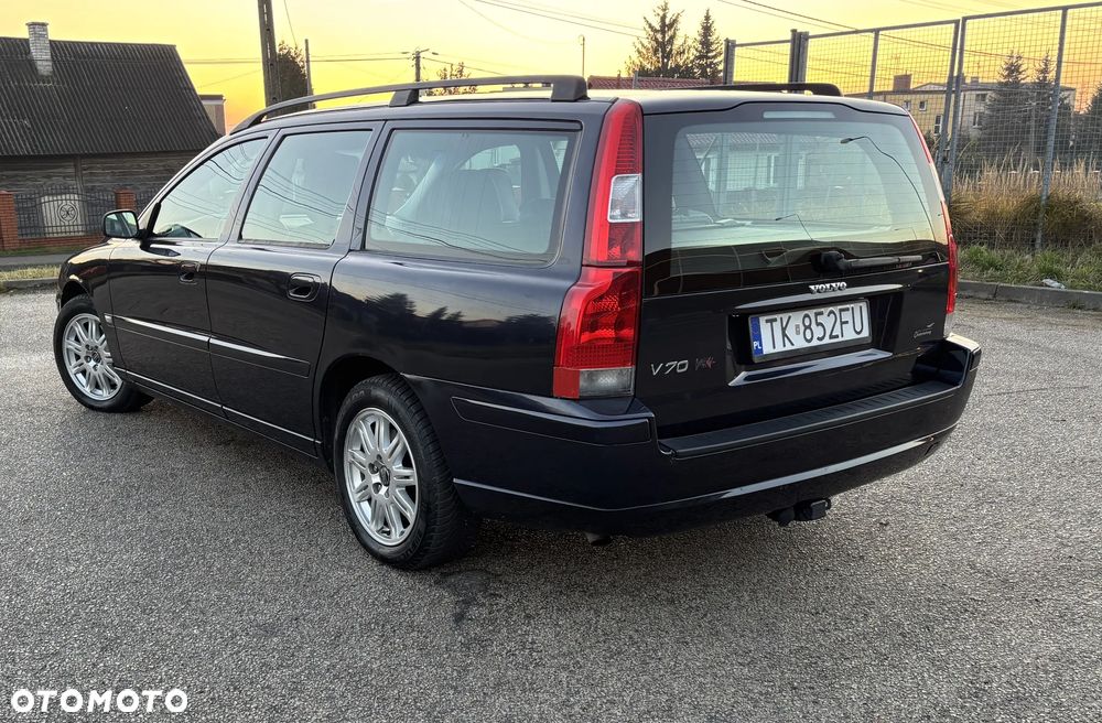 Volvo V70 2.4 Momentum - 3