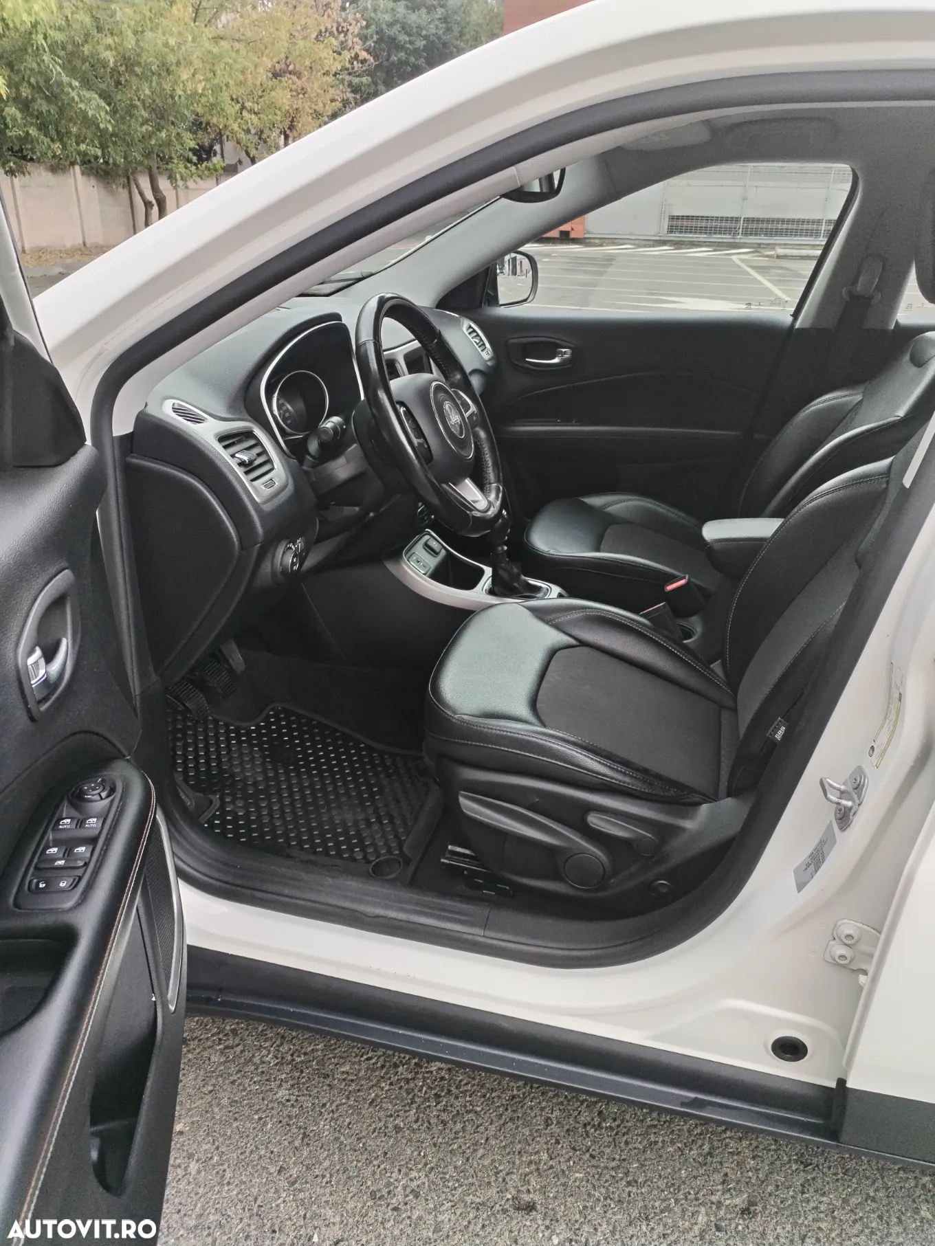 Jeep Compass 1.4 M-Air 4x2 Longitude - 10