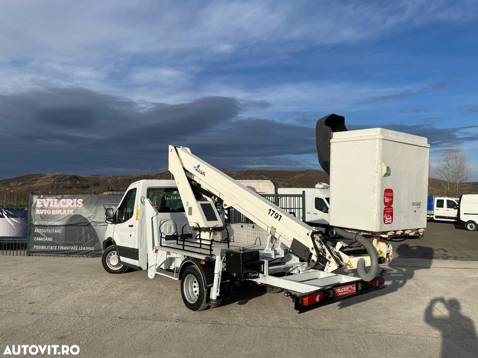 Ford Transit NACELA 18 M AXA DUBLA SPATE - 36