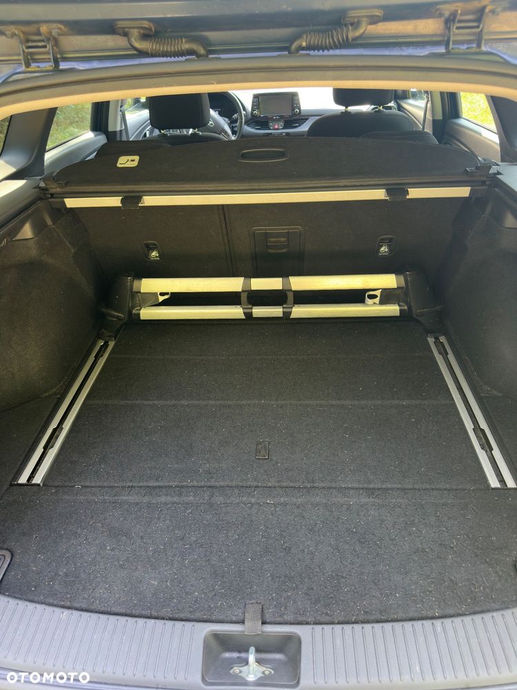 Hyundai i30 i30cw 1.6 CRDi Automatik Trend - 20