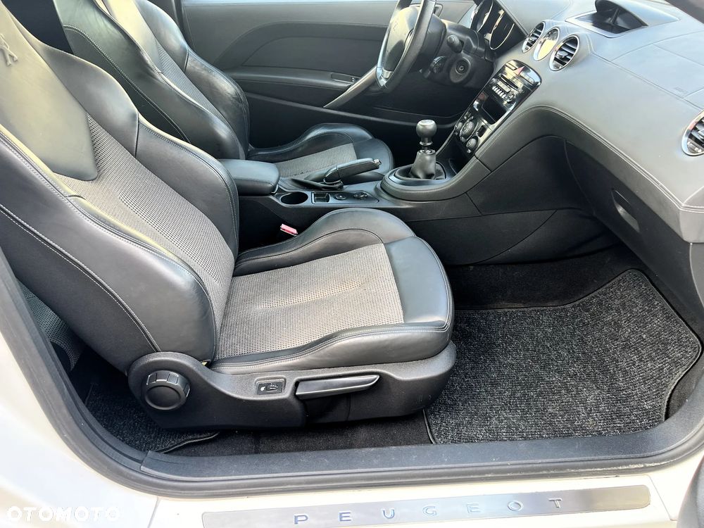 Peugeot RCZ 2.0 HDi - 20
