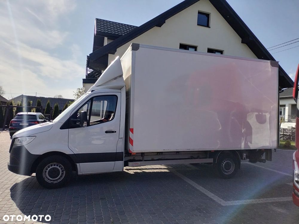 Mercedes-Benz SPRINTER - 18