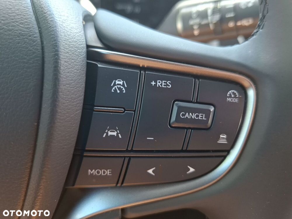 Lexus UX 300h F Sport Design - 33