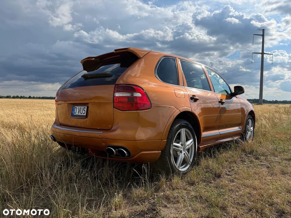 Porsche Cayenne Tiptronic S GTS - 2