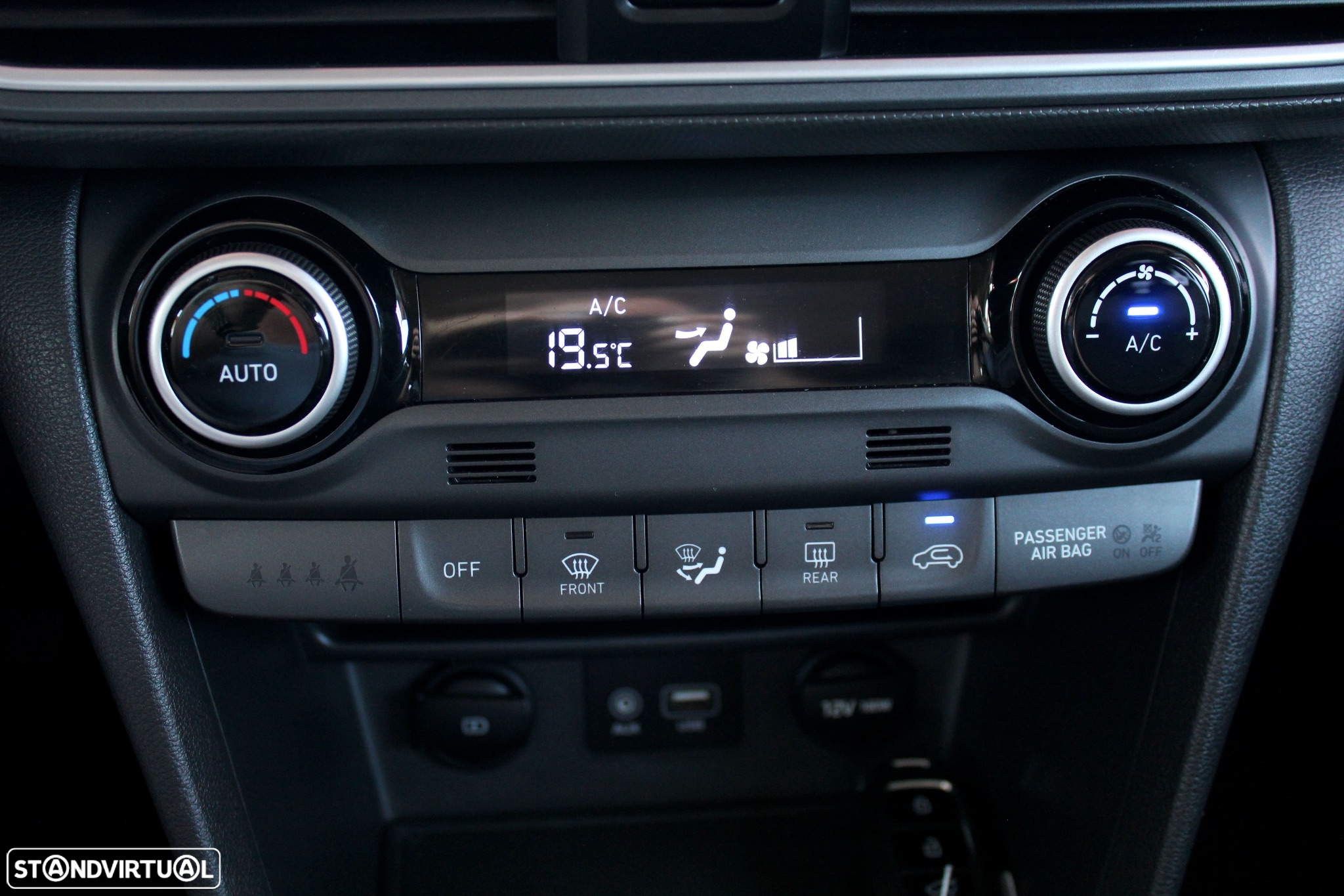 Hyundai Kauai 1.0 T-GDi Premium Pele/Tec Lima+Nav+Vision - 23