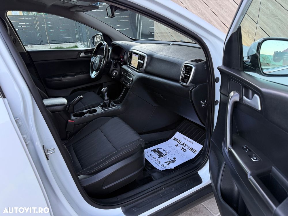 Kia Sportage 1.6 CRDI 2WD Eco-Dynamics+ (48V M-H) Spirit - 16