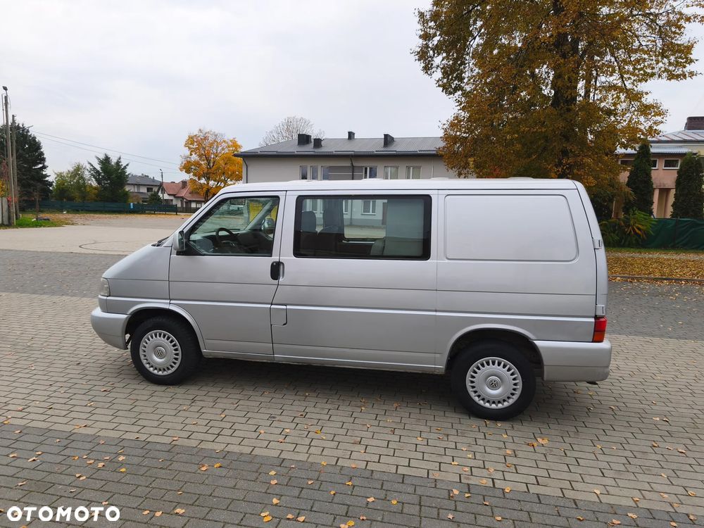 Volkswagen Transporter - 13