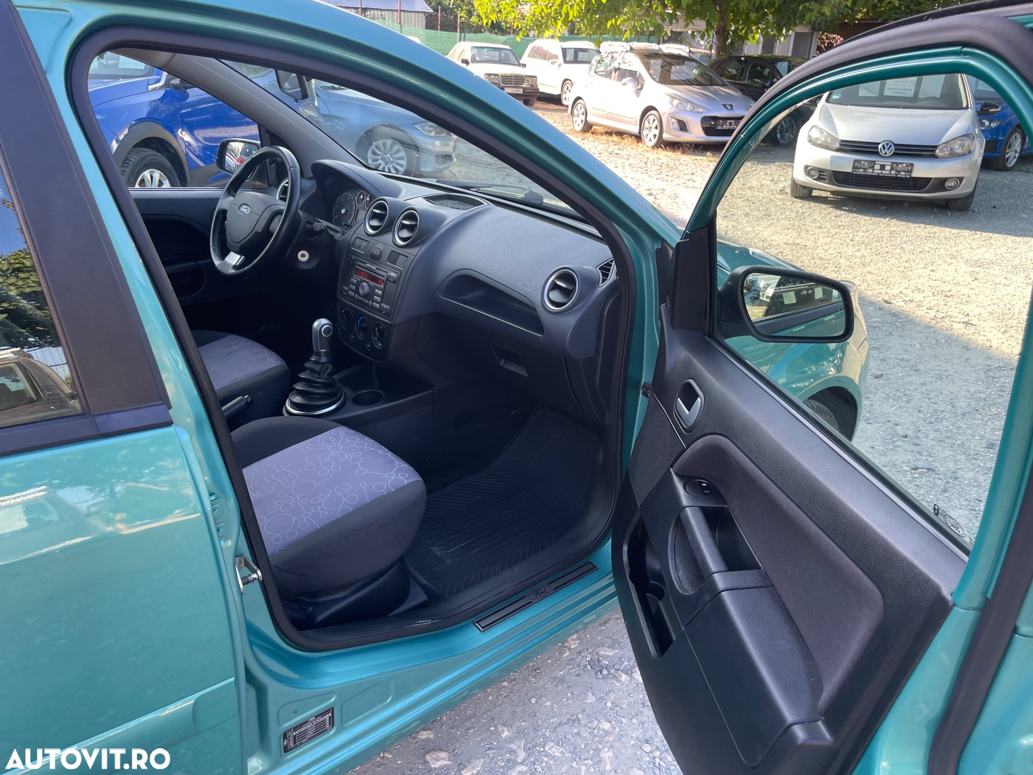 Ford Fiesta - 11