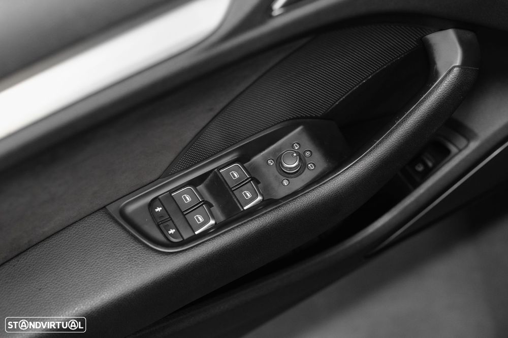 Audi A3 Sportback e-tron 1.4 TFSI S-line S tronic - 22