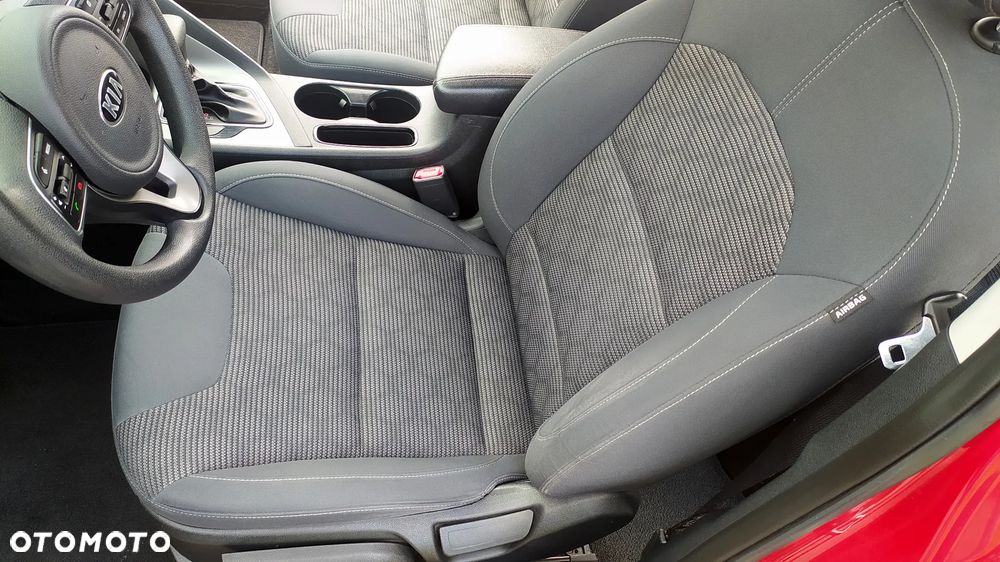 Kia Niro 1.6 GDI 2WD Spirit - 24