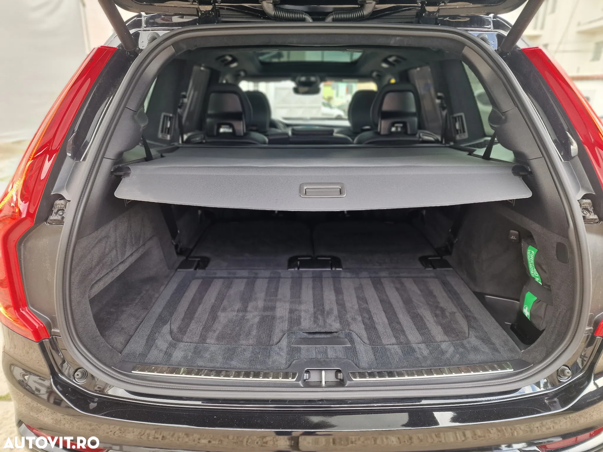 Volvo XC 90 T8 AWD Twin Engine Geartronic RDesign - 19
